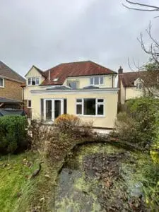 546f3283 773e 4b72 b4c2 3b997fe16afa