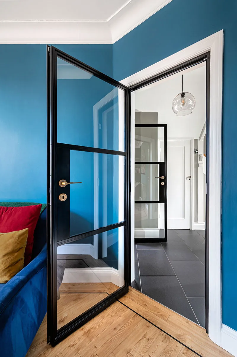 internal black door divider